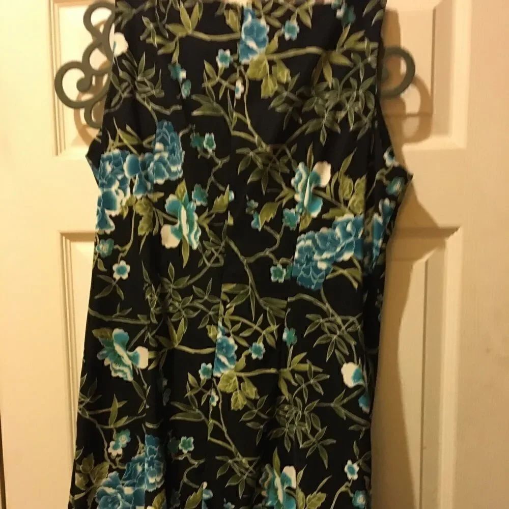 AB studio dress - Picture 2 of 3